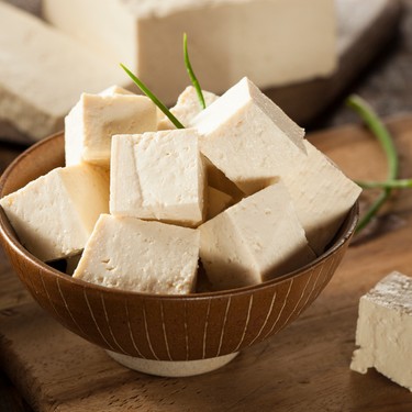 Auch Fleischessern bietet Tofu Abwechslung auf dem Wochenplan!