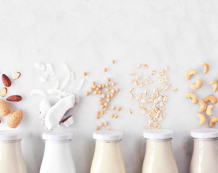 Die beliebtesten Milchersatzprodukte und ihre Ökobilanz