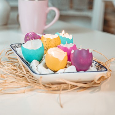 Farbige Eierkerzen - Osterdeko zum selber basteln
