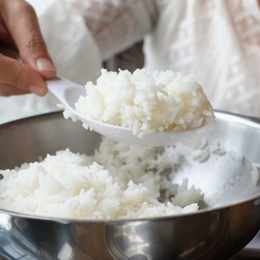 Wie du gekochten Reis am besten aufbewahrst und erwärmst