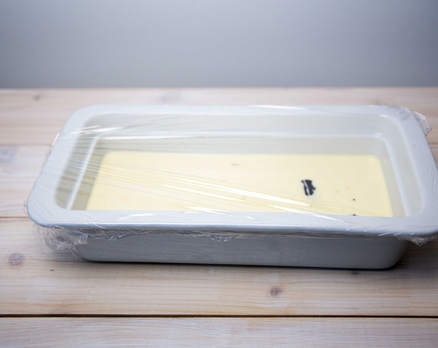 Schritt 3 Kombi-Steamer / Dampfgarer 
- Dämpfen, 89°C
- Porzellanschale in Auflage 1 in den kalten Garraum schieben
- Gardauer 30 Minuten