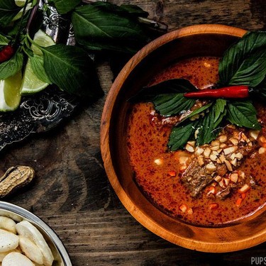 Cremig rotes Kokos-Thai-Curry Rezept