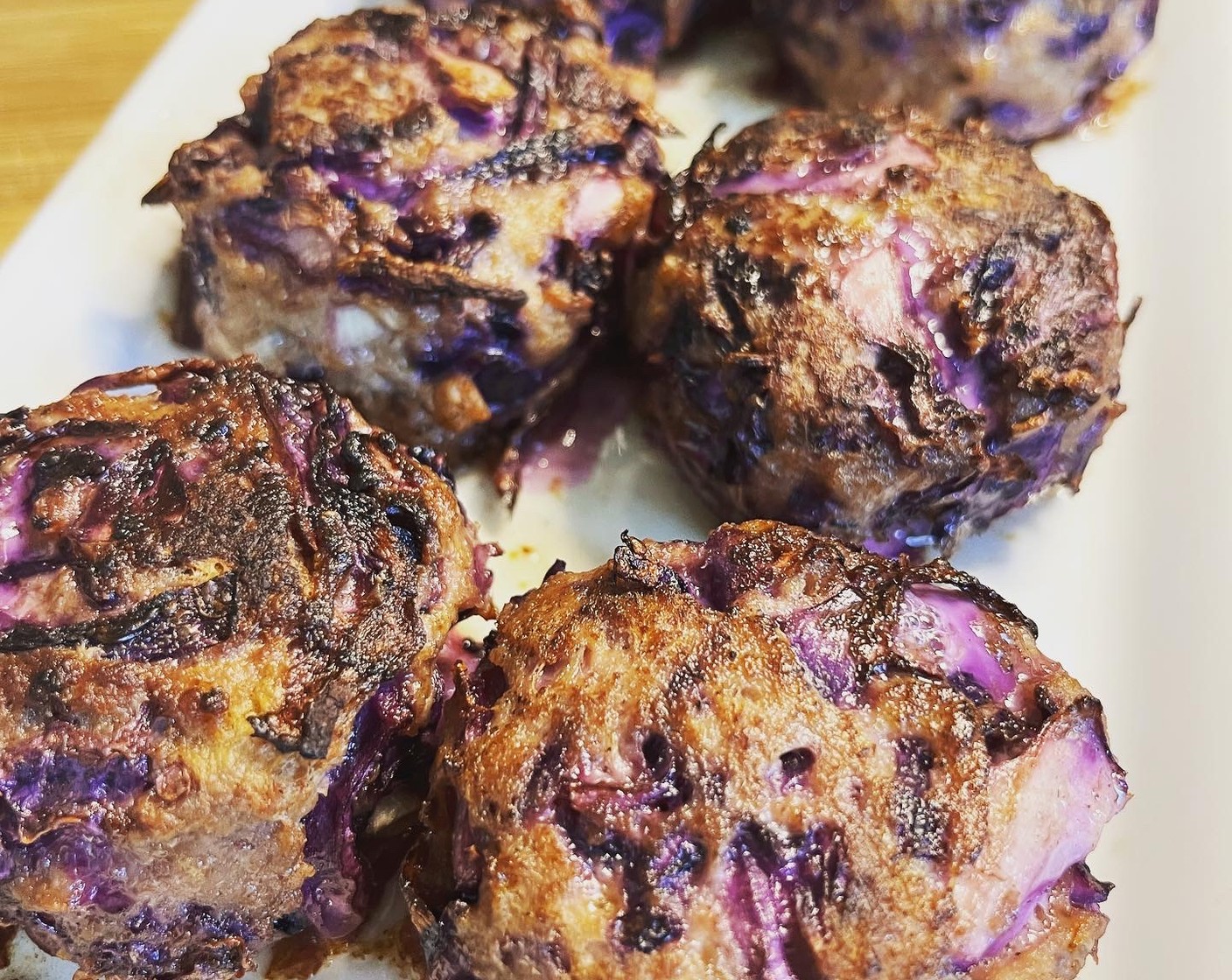 Kabistätschli (Rotkohl Burger Patties)