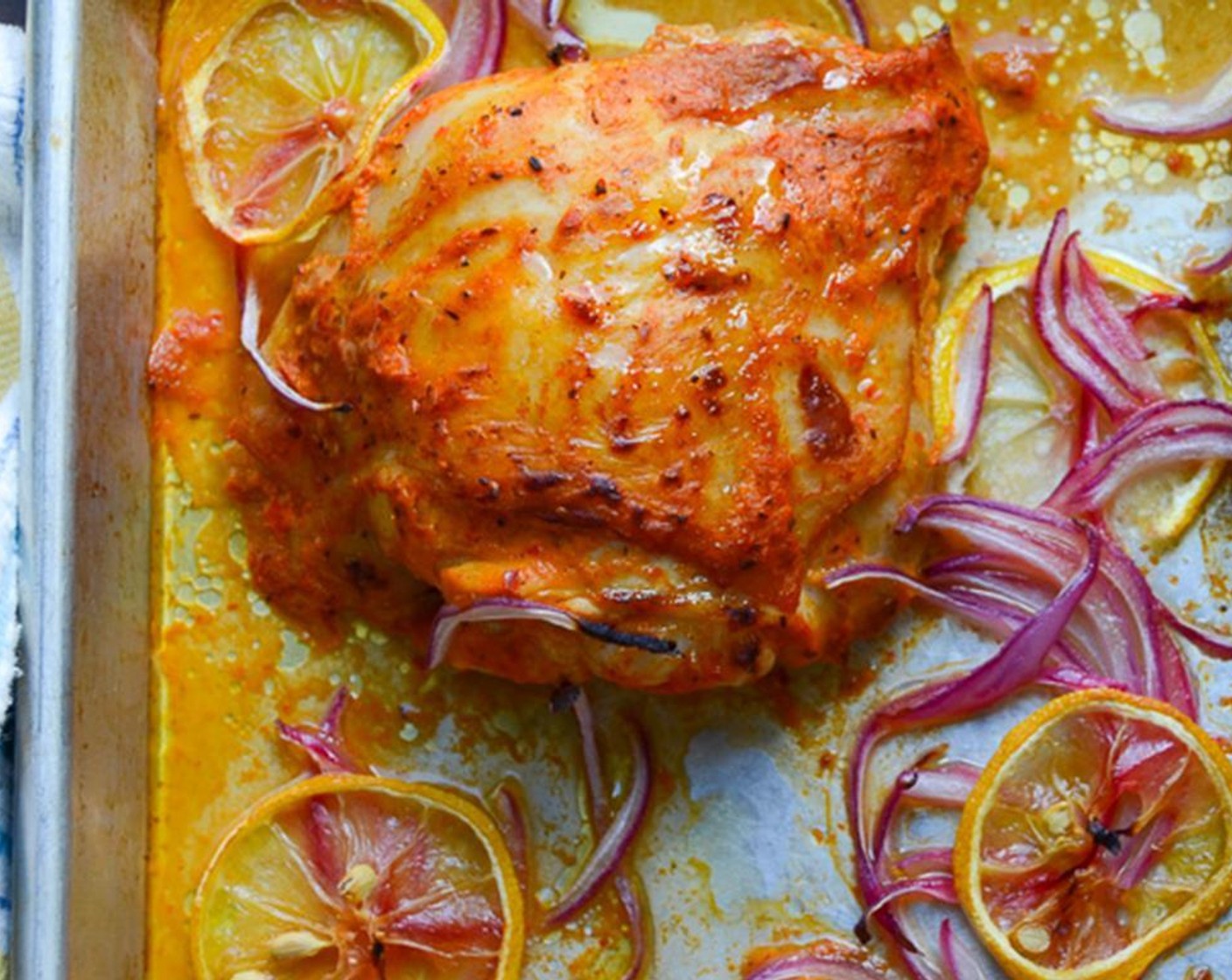 Schritt 11 Das Blech in den Ofen schieben und bei 220 °C für 5 Minuten rösten.