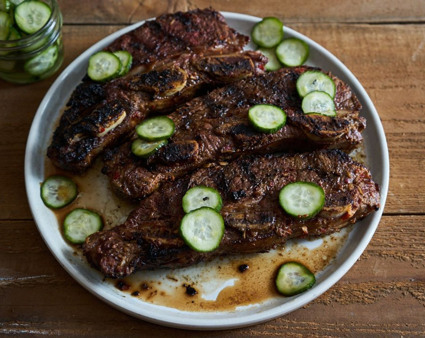 Schritt 11 5 Minuten ruhen lassen, dann mit den Essiggurken und anderen Beilagen nach Wahl servieren.