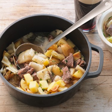 Lamb and White Cabbage Stew 