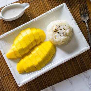 Thailändische Mango mit Klebereis Rezept | V-Kitchen