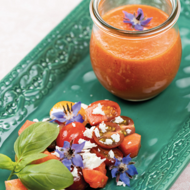 Kalte Tomaten-Melonensuppe mit Tomaen-Melonensalat Rezept | V-Kitchen