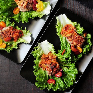 Koreanische Rindfleisch-Salat-Wraps mit Kimchi Rezept | V-Kitchen