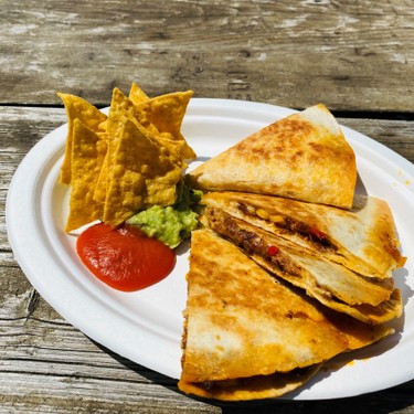 Vegi Quesadillas mit veganem Fleisch Rezept | V-Kitchen
