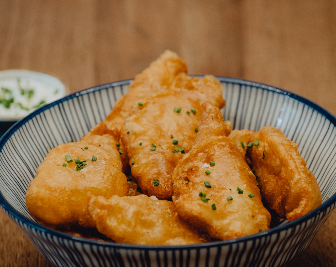 Egliknusperli mit Quarkdipp