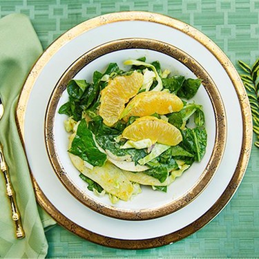 Fruchtiger Salat mit Spinat, Birnen und Orangen Rezept | V-Kitchen