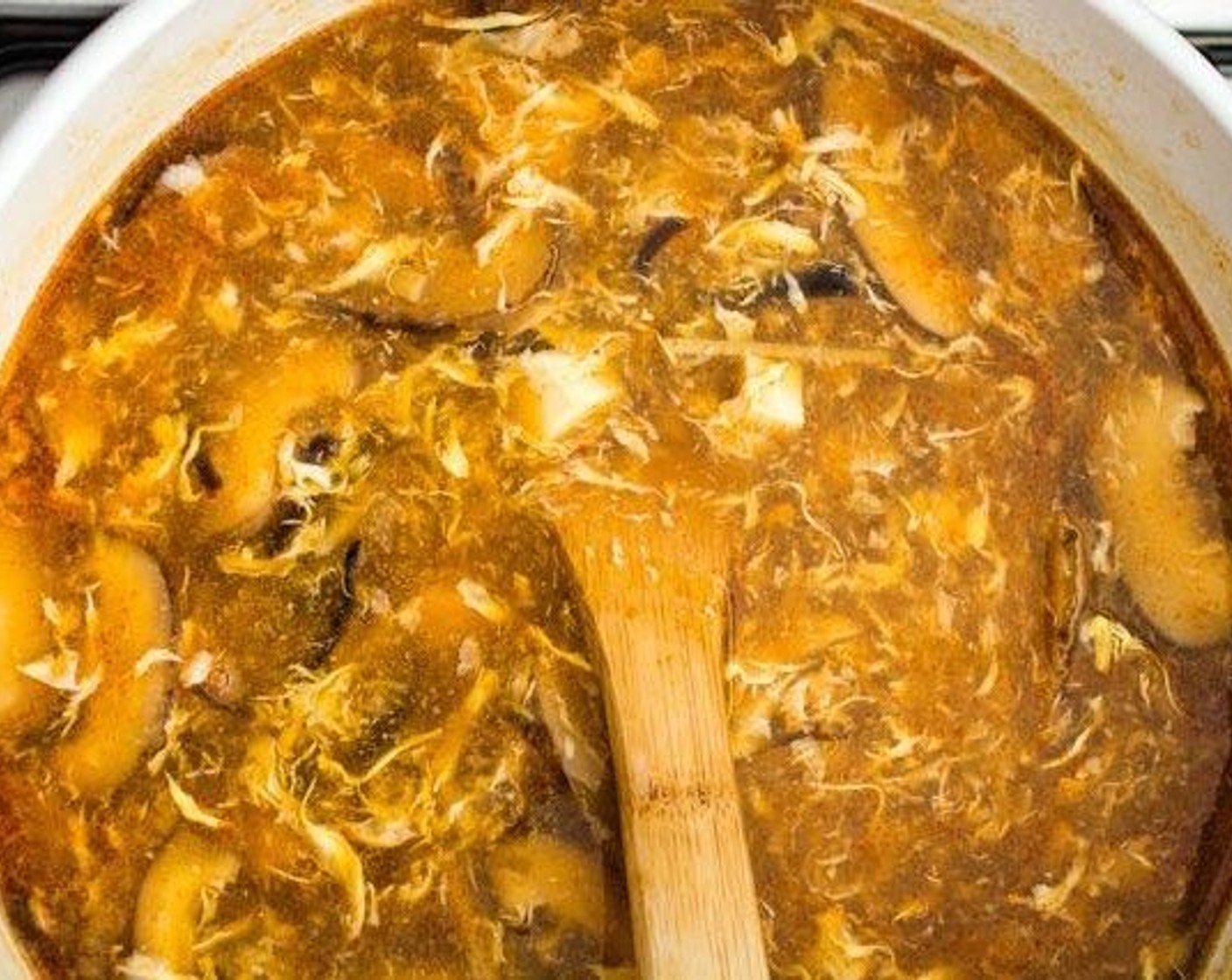 Schritt 10 Tofu (120 ml) und Pfeffer (3 Messerspitzen) hinzufügen. Umrühren, um alle Zutaten zu kombinieren.