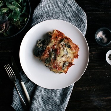 Lasagne mit Tomate, Ricotta, Grünkohl und Basilikum Rezept | V-Kitchen