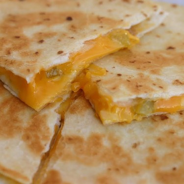 Einfache Käse-Quesadilla Rezept | V-Kitchen
