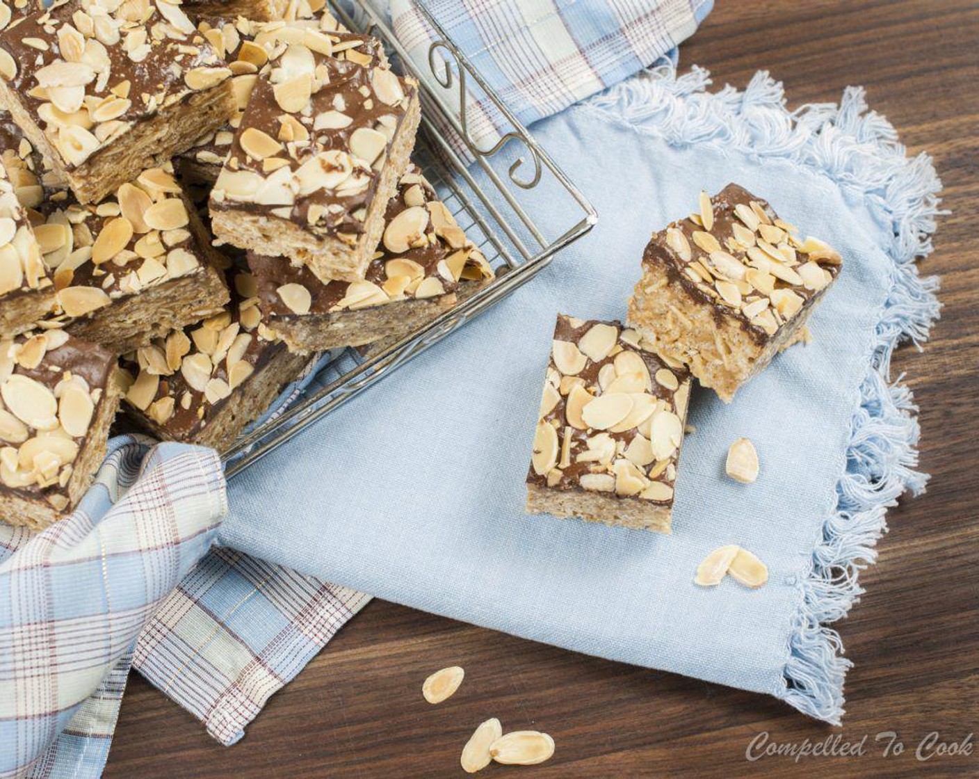 Schokoladen-Mandel-Crunch-Krispies-Leckereien