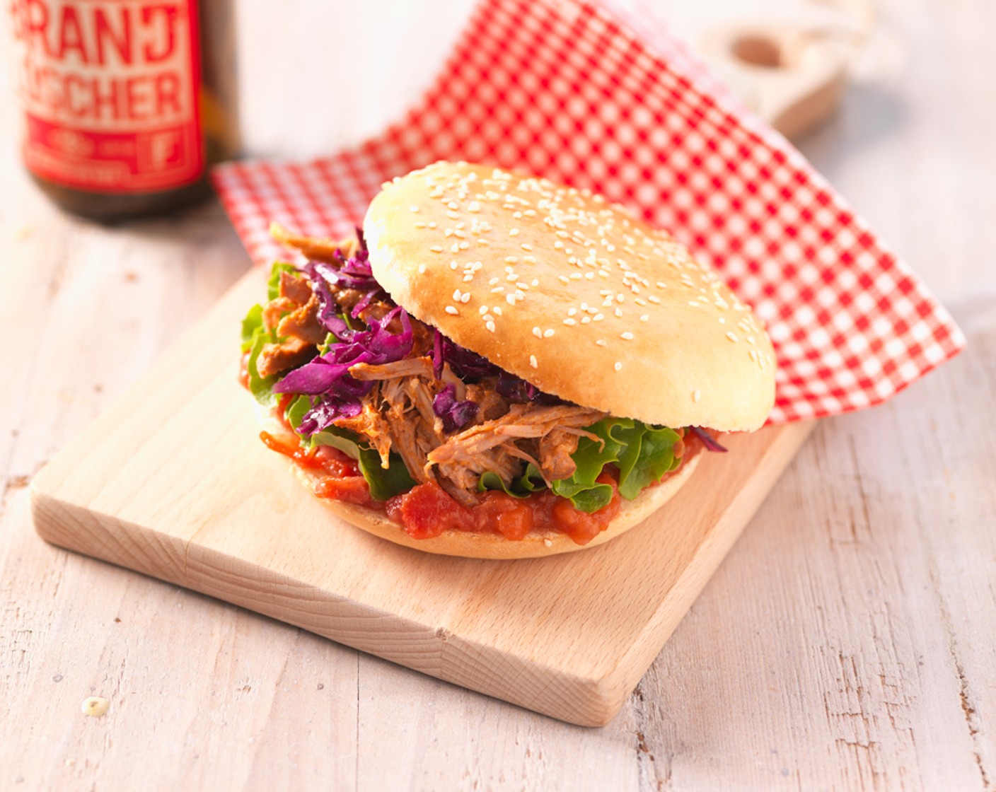 Pulled-Pork-Burger mit Tomaten-Zwetschgen-Chutney