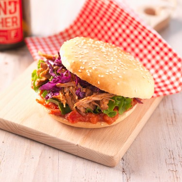 Pulled Pork Burgers with Tomato and Plum Chutney 