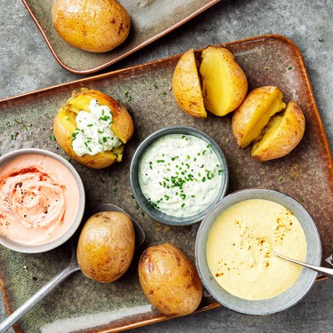 Baked Potatoes mit Saucen Rezept | V-Kitchen