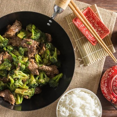 Asiatische Rindfleisch-Brokkoli-Pfanne 