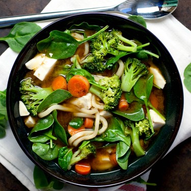 Miso Gemüse Suppe mit Udon Nudeln 