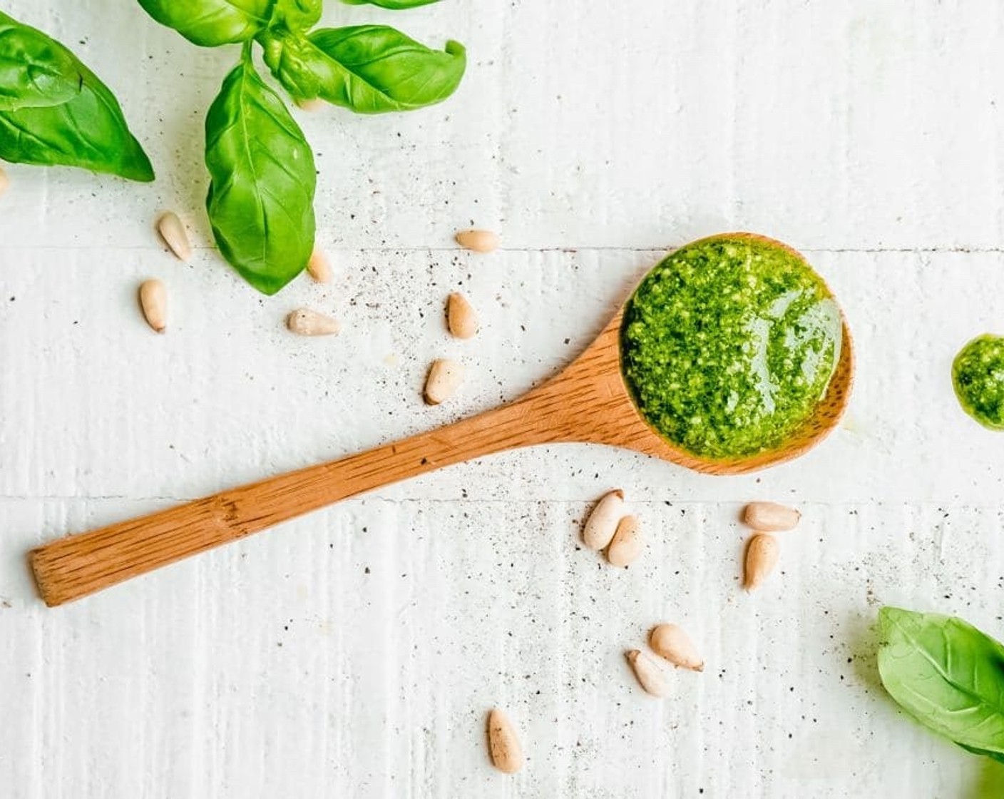 Einfaches hausgemachtes Pesto