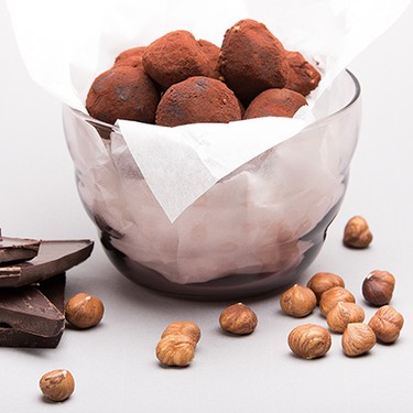 Tartufi - Kakao-Pralinen mit Schokolade und Nüssen Rezept | V-Kitchen