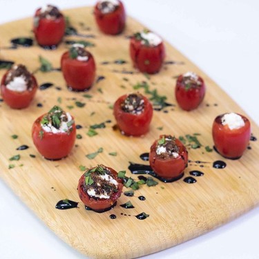 Tomate-Basilikum-Caprese-Häppchen Rezept