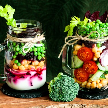 Mason Jar Salad Recipe – Vegan! 