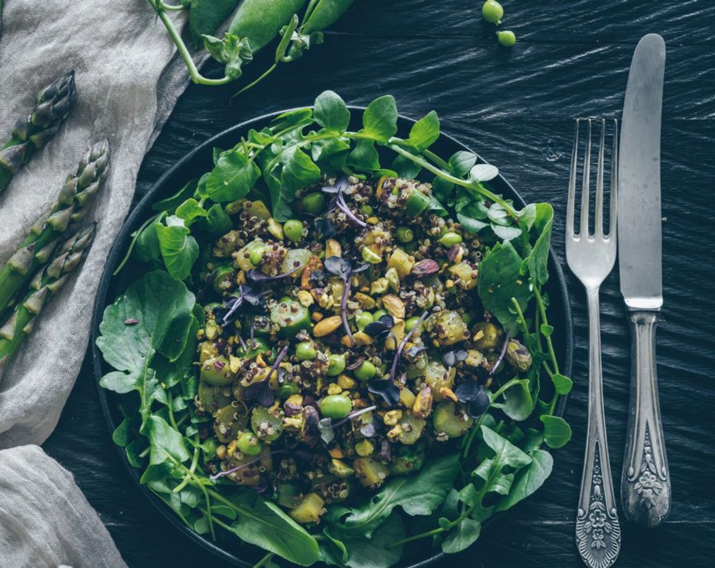 Quinoa Salat mit Za'atar, Erbsen, Grünen Spargeln