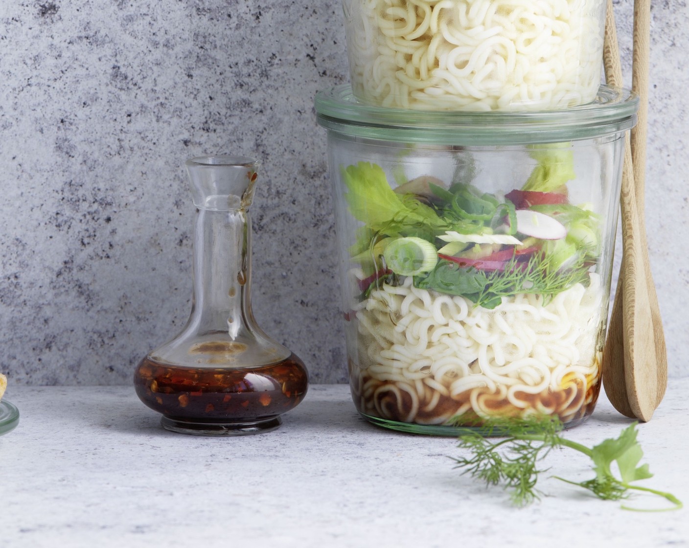 Asia-Salat im Einmachglas