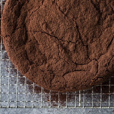 Feuchter Schokoladenkuchen Rezept | V-Kitchen