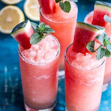 Pinke Wassermelonen-Limonaden-Slushies Rezept | V-Kitchen
