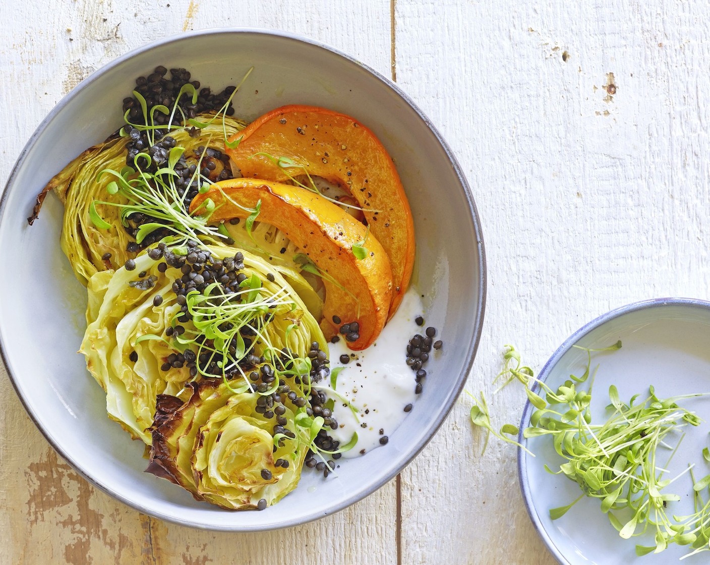 Gebackener Weisskohl mit Linsen und Kresse