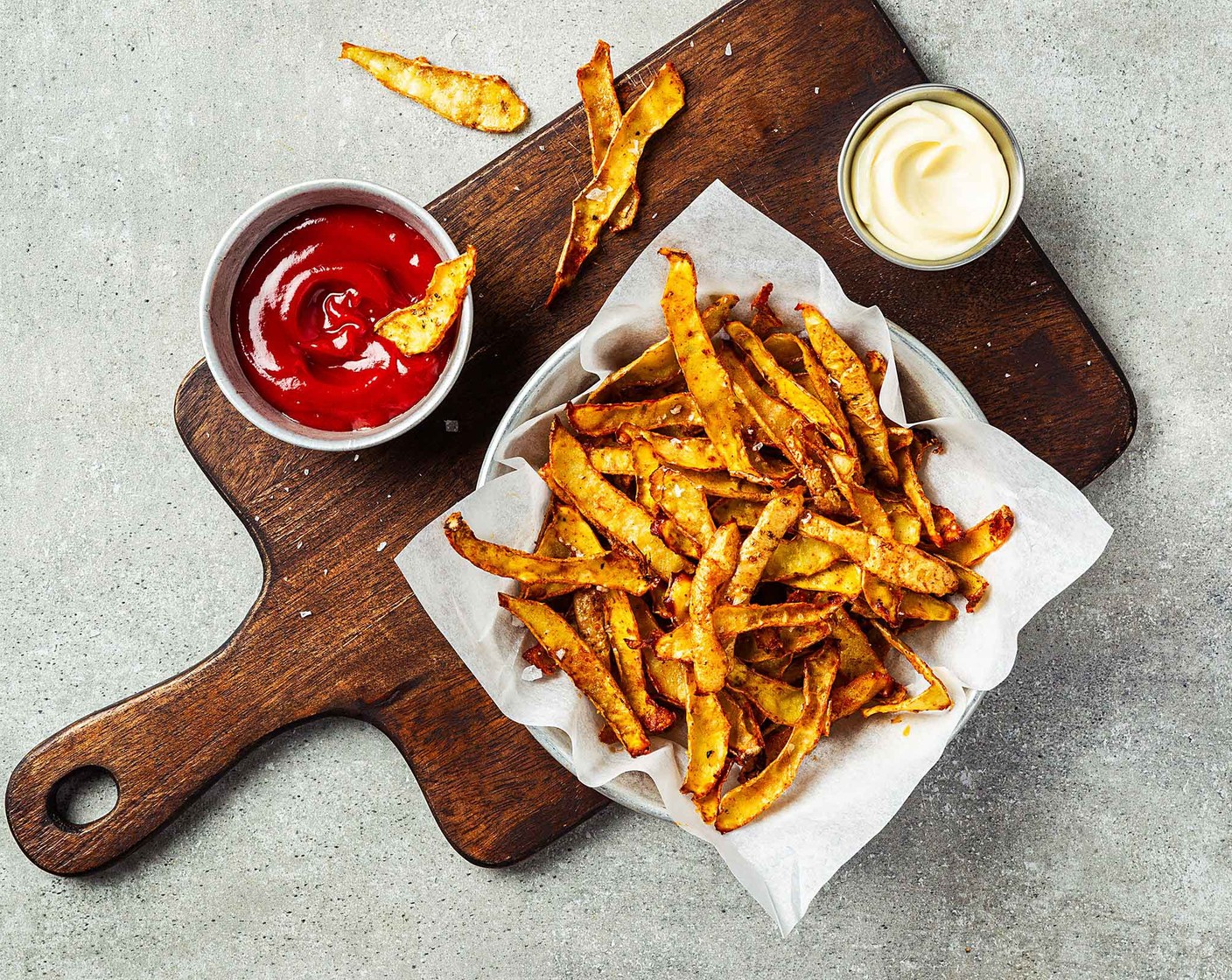 Chips aus Kartoffelschalen