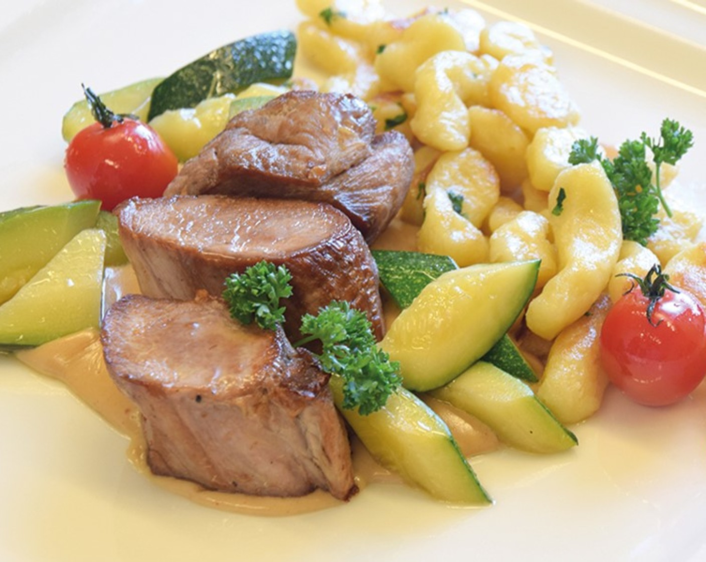 Schweinsfiletmedaillons an Calvadosrahmsauce