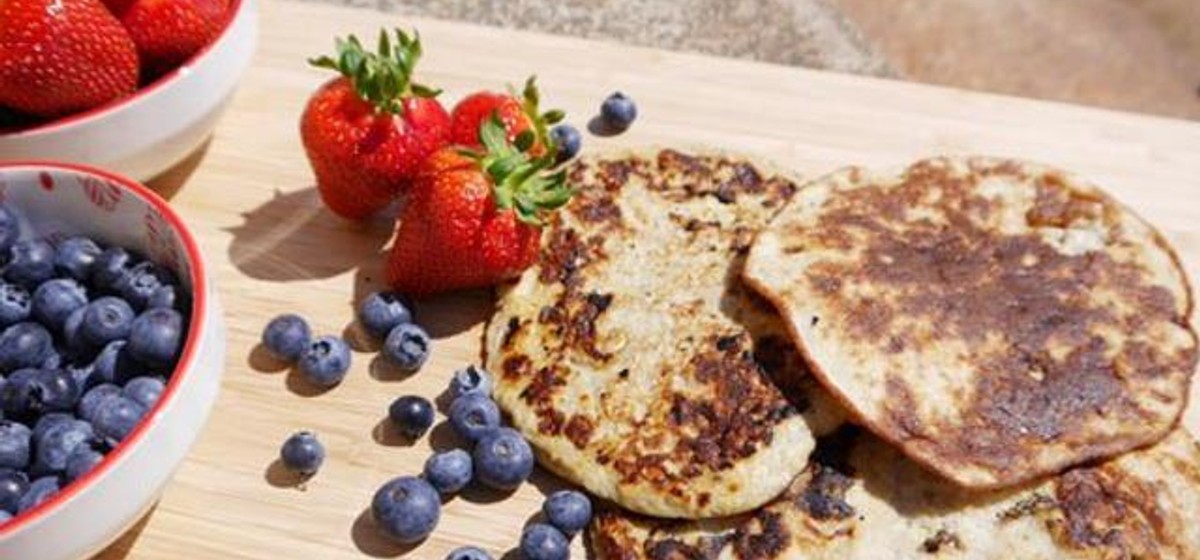 Glutenfreie Bananen-Pfannkuchen ohne Zucker Glutenfreie Bananen-Pfannkuchen ohne Zucker